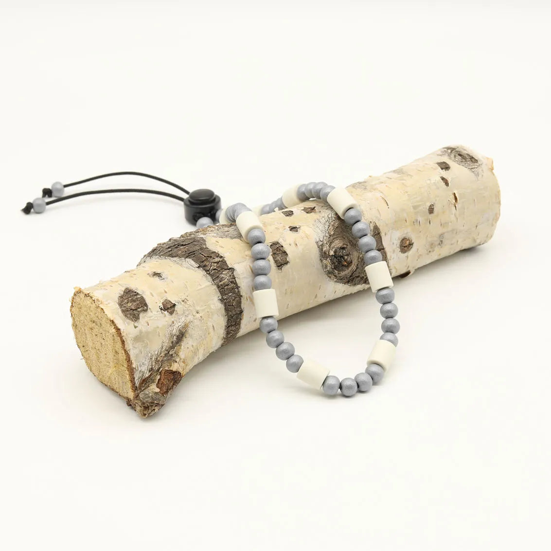 Graues Zeckenhalsband als EM Halsband von BALU_manufaktur