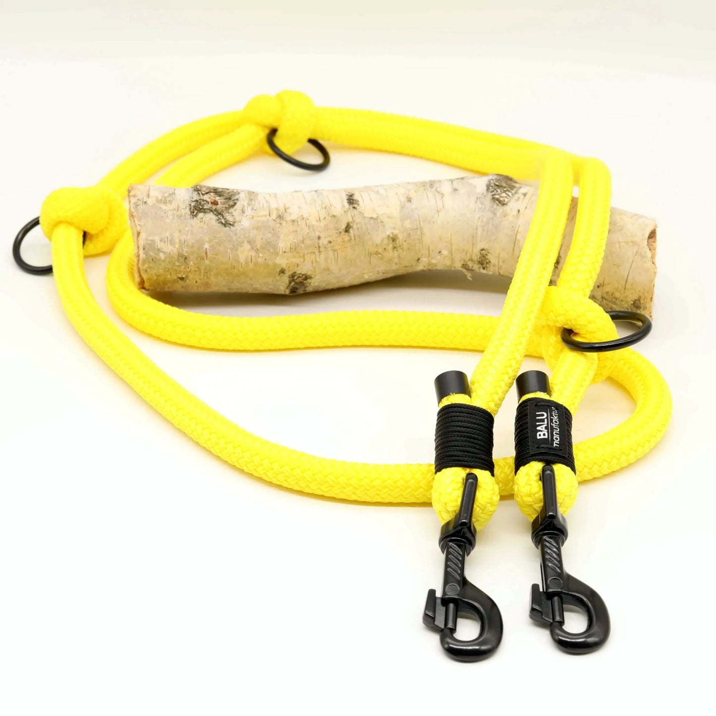 Verstellbare Hundeleine aus Seil gelb  in 2m Länge und schwarzen Metallelementen